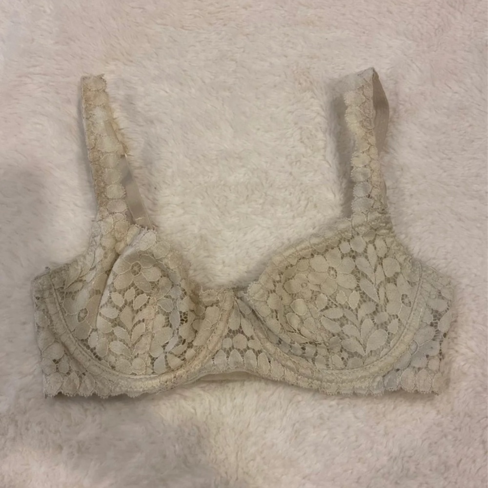 Urban outfitters lace bralette